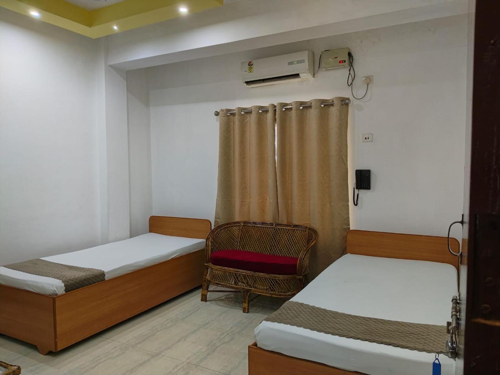 The Executive Inn Ґувахаті Екстер'єр фото