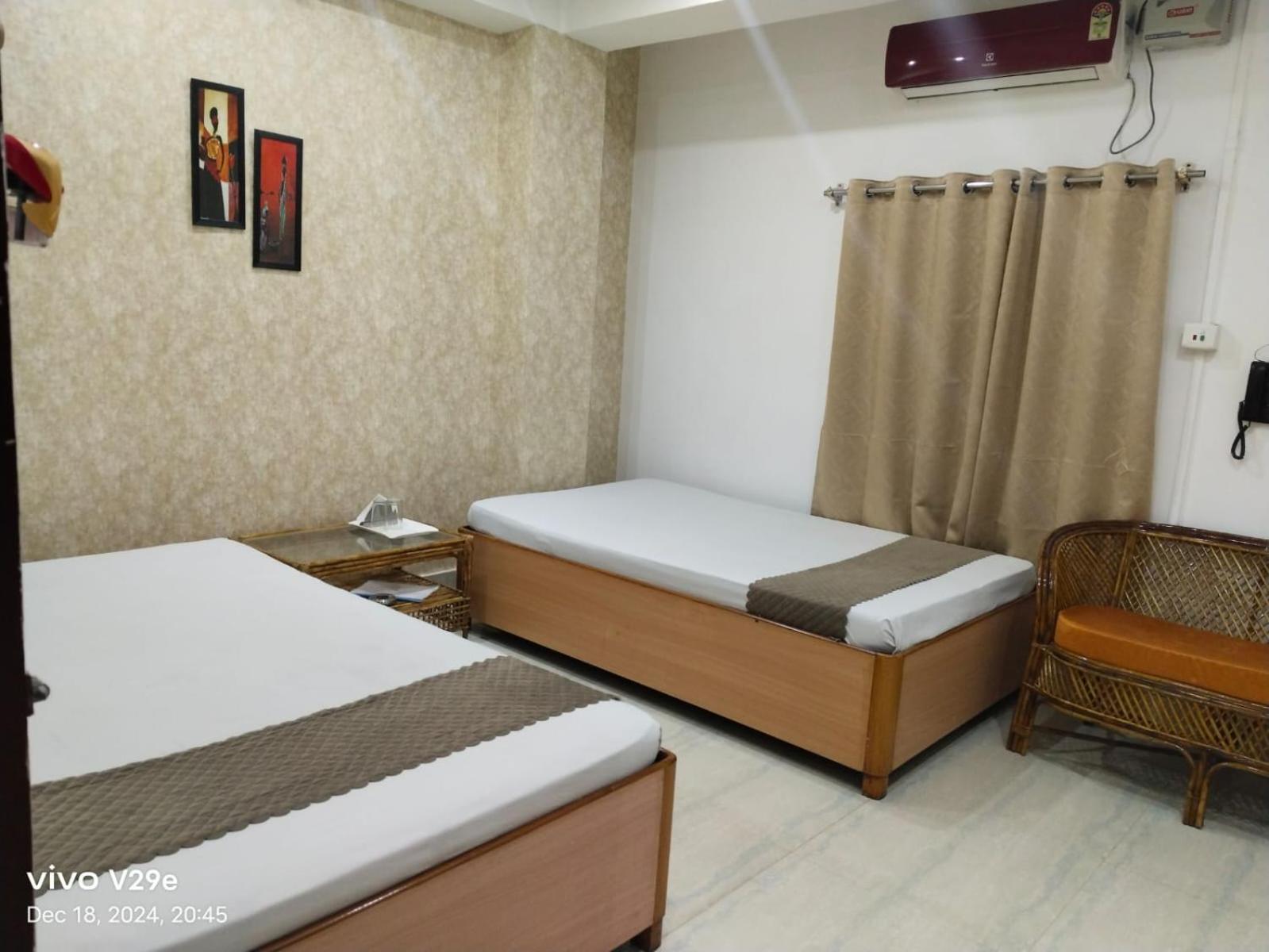 The Executive Inn Ґувахаті Екстер'єр фото