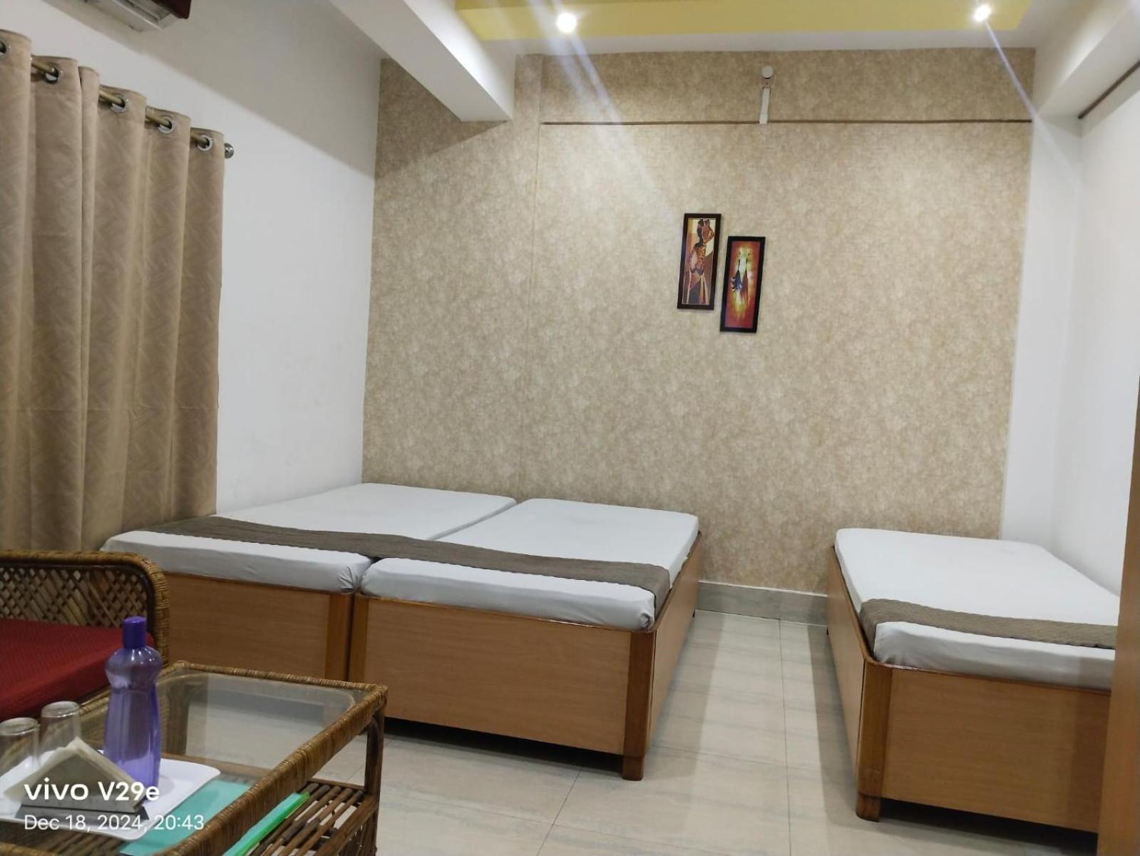 The Executive Inn Ґувахаті Екстер'єр фото